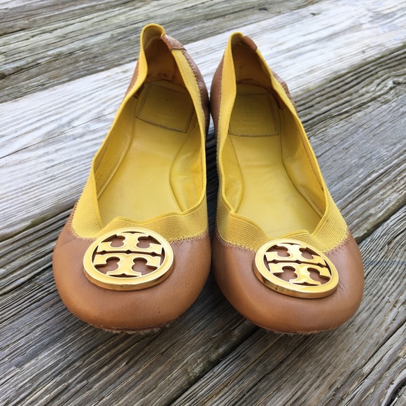 Tory Burch Shoes - ❤️LAST chance!!! Tory Burch Caroline Ballet Flats